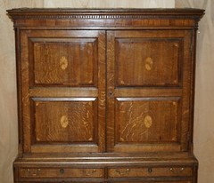 EXQUISITE ANTIQUE 1800 SHERATON INLAID HOUSEKEEPERS CUPBOARD WARDROBE DRAWERS