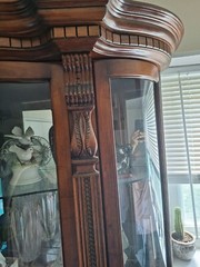 Pulaski Empire Style Cherry Wood Large Bowed Glass Curio Display Cabinet