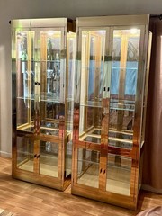 Mastercraft Brass Illuminated Curio Display Cabinets Pair Hollywood Regency