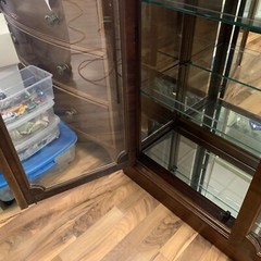 VTG 1950s MCM American of Martinsville Solid Mahogany Curio Display Cabinet 89″H