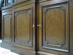 Vintage Kindel Furniture “Kent” Georgian Chippendale Mahogany China Cabinet