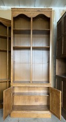 ETHAN ALLEN Heirloom nutmeg Tall Library Bookcase 10-9026