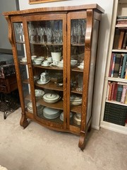 Antique Tiger Oak Curved Glass China Cabinet – Perfect Condition