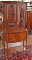 Late 19th Century Edwardian English Inlaid Mahogany Vitrine Cabinet