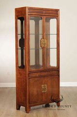 Henredon ‘Folio 16’ Asian Inspired Display Cabinet