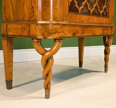 Solid Ash China Display Cabinet Gloss door Twist leg