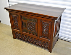 Antique 19th Century Neo-Gothic Oak Buffet Sideboard Cabinet Victorian Carved