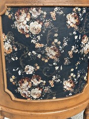 Elegant entry table, Floral cabinet for storage, Medium sized storage cabinet