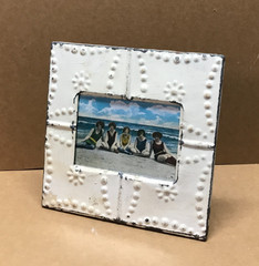 VTG Shabby 11″ Sq. 5×7 Photo Tin Ceiling Metal White Picture Frame Old 386-26B
