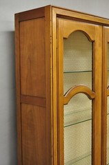 Vintage Baker Hollywood Regency Cherry Wood 2 Door Curio Cabinet Bookcase – Pair