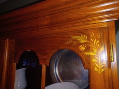 Early 1980’s Hitchcock Dining Room Hutch in excellent condition