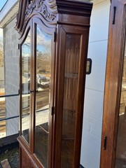 PAIR OF VICTORIAN OAK CHIPPENDALE BEVELED GLASS CORNER CHINA CABINETS
