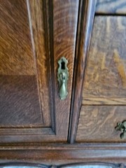 Vtg Country French Louis XV Quarter Sawn Oak China Cabinet Hutch Carved 1930s
