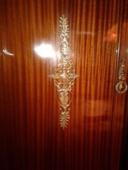 ANTIQUE FRENCH EMPIRE EXCLUSIVE CHINA CABINET MAHOGANY CIRCA 1890s
