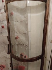 Bent Glass . 2 pair glass only. glass is clean.
