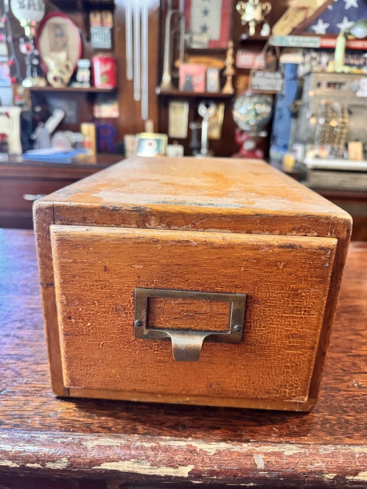 Shaw Walker Oak Antique File card drawer, single drawer 14″ 3″x5″card