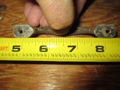 HOOSIER CABINET STYLE “DIAMOMD” IRON PULL – LOT # 7-D
