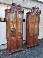 PAIR OF VICTORIAN OAK CHIPPENDALE BEVELED GLASS CORNER CHINA CABINETS