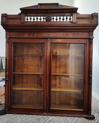 Antique Bookcase/Hutch Top for Desk -Beautiful Glass Ornate Carvings☀️Phoenix AZ