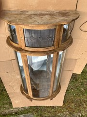 Vintage Oak Curio Cabinet with 3 Glass Shelves Lights Curved Glass late 40s 50s