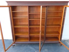 Early 1900s Tiger Oak Long Large China Cabinet Bookcase Cupboard 6583