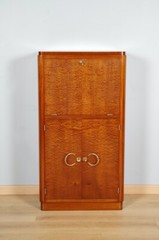 Art Deco Speckled Mahogany Bar Cabinet, circa 1930