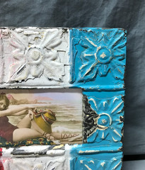 VTG Shabby 11″ Sq. Photo 4×6 Tin Ceiling Metal Picture Frame Old 1700-25B