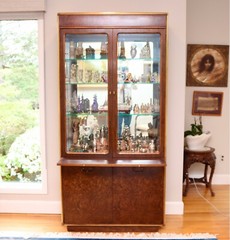 Vintage Italian Regency Burlwood Lighted Display Cabinet