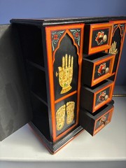 VTG 16″ HAND PAINTED WOOD FOLK ART CABINET INDIA BALI YOGA TANTRIC STORAGE CHEST