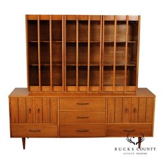 Mid Century Modern Walnut Sideboard Hutch