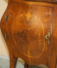 FINE PAIR OF ANTIQUE 1880 ITALIAN MARBLE TOP BOMBE NIGHTSTAND SIDE TABLE CHEST