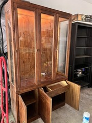 Solid Oak Lighted Drexel Antique China Cabinet. Three Glass Shelves Included.