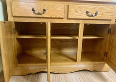 Traditional Oak Hutch