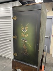Chinoiserie Cabinet, Oriental Green Lacquer Hand Painted, Vintage / Antique L00K
