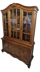 Vtg Country French Louis XV Quarter Sawn Oak China Cabinet Hutch Carved 1930s