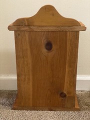 vintage Hand Painted wooden medicine cabinet 18″ T X 11.5″ L X 5.5″ W X 4″ D