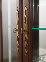 71360: PENNSYLVANIA HOUSE Cherry China Cabinet Breakfront