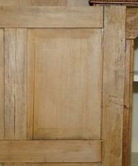 PERFECTLY FORMED ANTIQUE GEORGIAN CIRCA 1780 PANELLED PINE HOUSEKEEPERS CUPBOARD