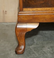 FINE ANTIQUE ART DECO WARING & GILLOW BURR WALNUT HOUSEKEEPERS LINEN CUPBOARD