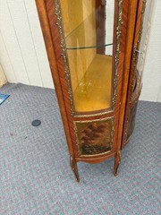 67813 Elegant Louis XV Style Curio Cabinet with Hand-Painted Panels