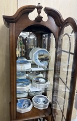63665 Mahogany Curio Cabinet China Showcase Bookcase