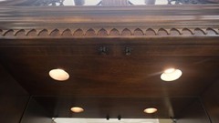 Henredon Large 78″ Wide Mahogany Breakfront MINT