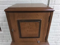 ANTIQUE VTG WOOD RECORD ALMBUM LP STAND CABINET 42.5” TALL X 17 X 12 3/4” DEEP