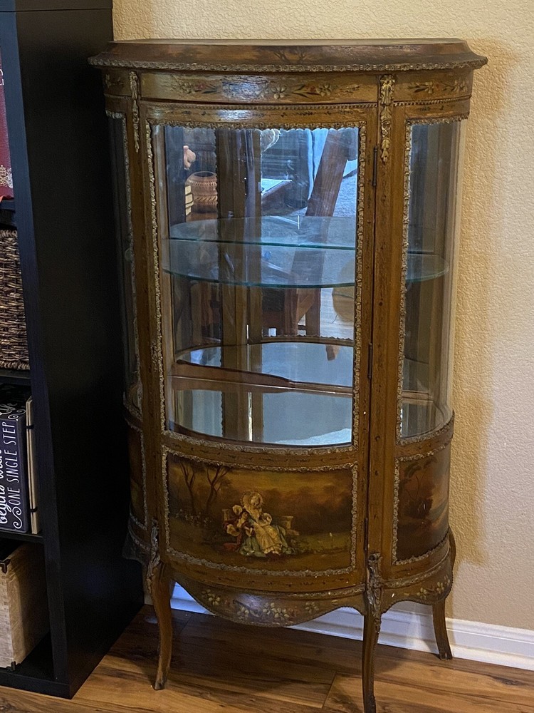 Mid to late 1700’s French Curio Cabinet Louis XV Style Vernis Martin Vitrine