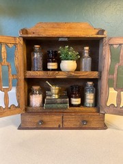 Vintage Pat Yoshikawa Japan Apothecary Style Wall Valet Cabinet Organizer 1960s