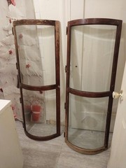 Bent Glass . 2 pair glass only. glass is clean.