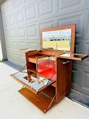 Beautiful Vintage Mid Century Art Decor Bavarian Inlaid Cocktail Dry Bar Cabinet