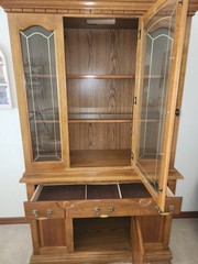 Oak 2 Piece China Cabinet Glass in Doors