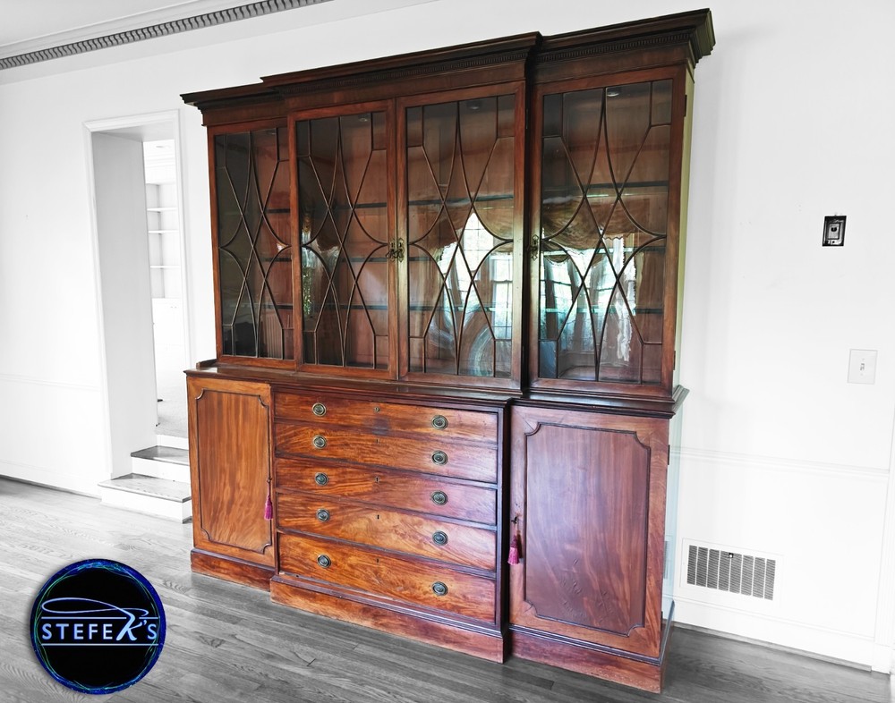 Vintage Custom Monumental Breakfront Cabinet – Fb-6226a
