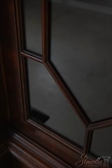 72770: HENREDON 4 Door Mahogany China Curio Cabinet